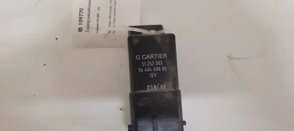 Citroen C5 Glow plug pre-heat relay 9640469680