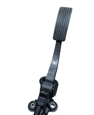Mitsubishi Outlander Accelerator throttle pedal MN101544