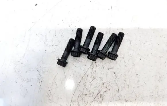 Volkswagen Golf VI Nuts/bolts 