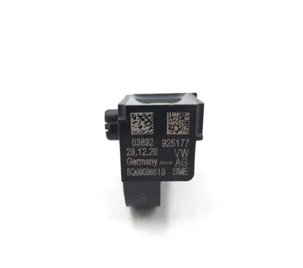 Audi Q2 - Airbag deployment crash/impact sensor 5Q0959651B