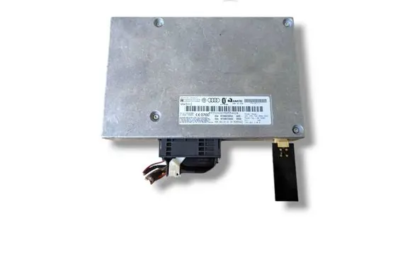 Audi A4 S4 B8 8K Bluetooth control unit module 8T0862335C
