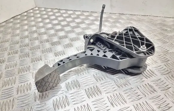 Skoda Octavia Mk2 (1Z) Clutch pedal 1K0721796K 1K0721388AB