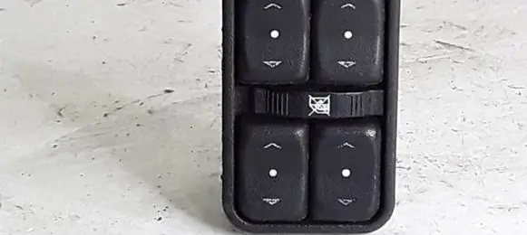 Opel Zafira A Electric window control switch 13363401 90561086