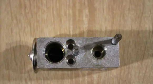 Peugeot 508 Air conditioning (A/C) expansion valve 52361690
