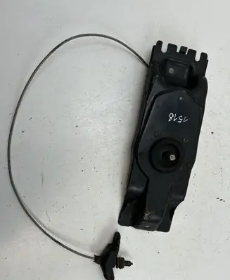 Dodge Nitro Spare wheel mounting bracket 