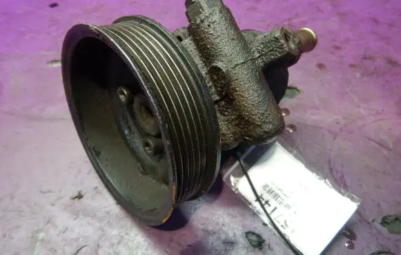 Seat Ibiza II (6k) Power steering pump