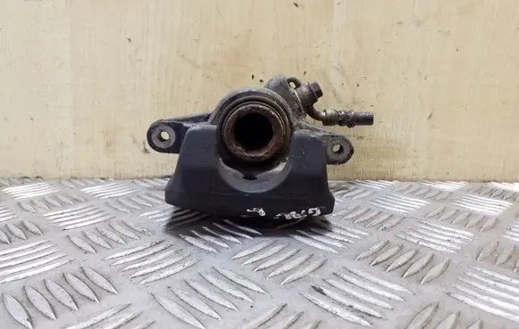 Subaru XV Rear brake caliper