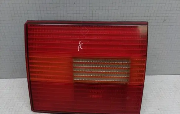 Volkswagen PASSAT B4 Tailgate rear/tail lights 3A9945107