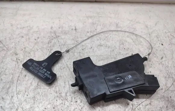 KIA Optima Fuel tank cap lock