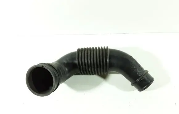 Toyota Yaris Turbo air intake inlet pipe/hose 1788133070