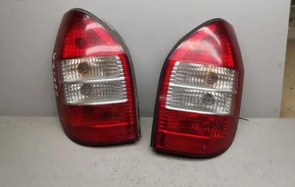 Opel Zafira A Rear/tail lights set 