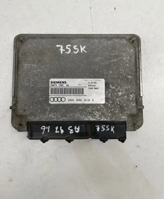 Audi A3 S3 8L Engine control unit/module 06A906019D 647119 5WP419302