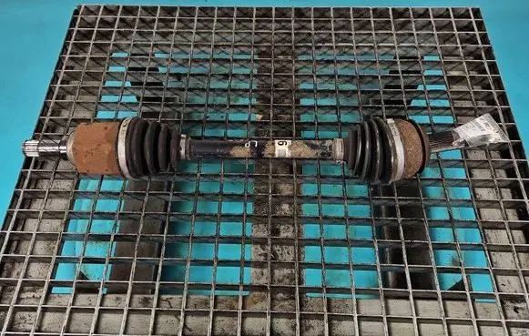 Front driveshaft