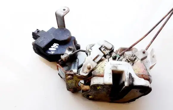 Mitsubishi Pajero Rear door lock MR349288 101528-0120