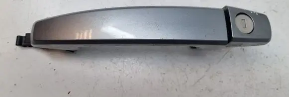 Opel Zafira C Front door exterior handle 13500023