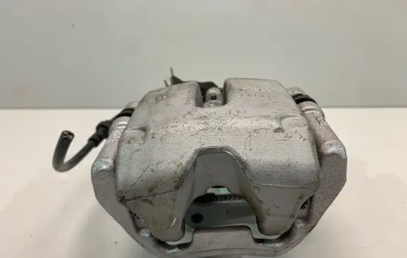 BMW X4 G02 Rear brake caliper 6887386