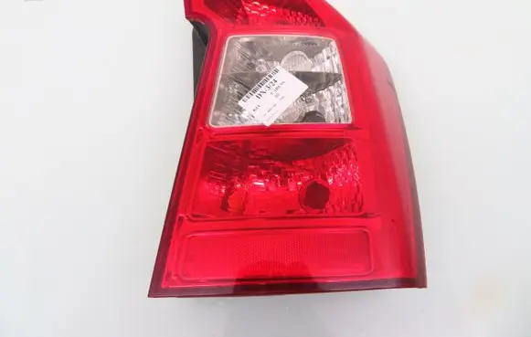 KIA Carens III Rear/tail lights
