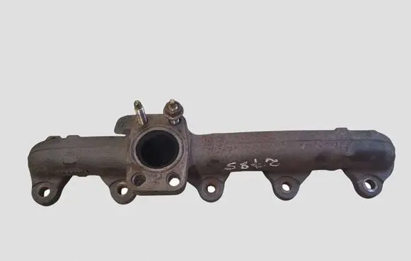 Peugeot 508 Exhaust manifold