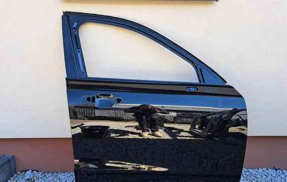 Volvo XC90 Front door 