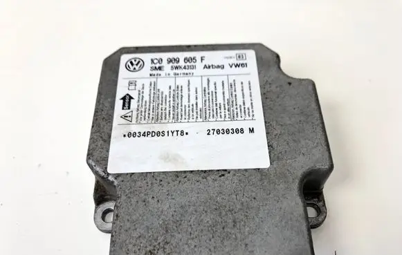 Volkswagen Golf IV Airbag control unit/module 1C0909605F 5WK43131