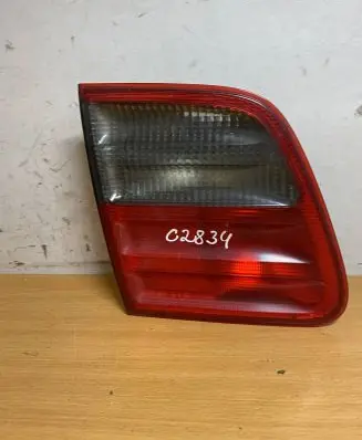 Mercedes-Benz E W210 Rear/tail lights A2108207364 C2834