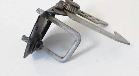 BMW 7 F01 F02 F03 F04 Engine bonnet/hood lock/latch loop/hook 7183764