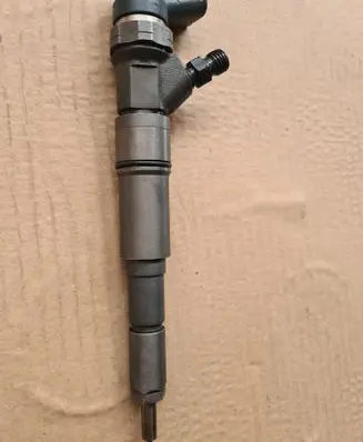 BMW 5 E39 Fuel injector 0986435084KG