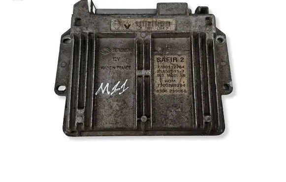 Renault Laguna II Engine control unit/module 7700868294 7700112764 216525117