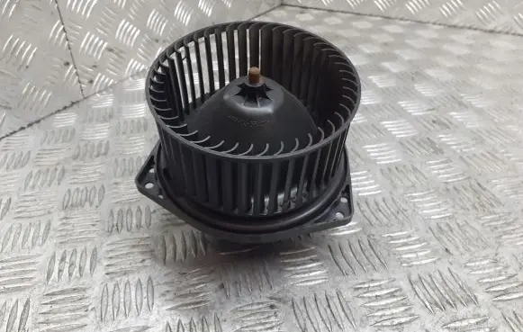 Opel Agila A Front door blower motor 173-60073-01