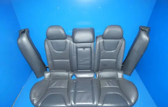 Volvo S60 Second row seats 