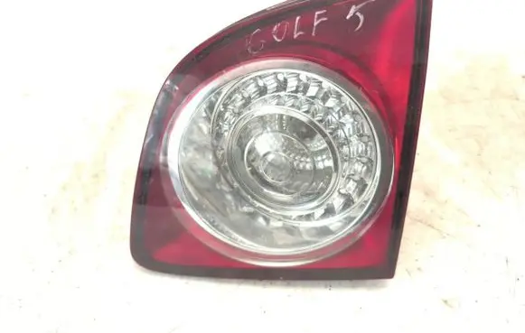 Volkswagen Golf Plus Tailgate rear/tail lights 5M0945094J 89033600