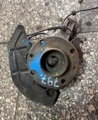 Fiat Doblo Front wheel hub