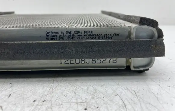 Toyota RAV 4 (XA50) Air conditioning (A/C) expansion valve 4475005440