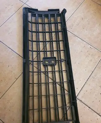 Lada 2104 - 2105 Front bumper upper radiator grill 