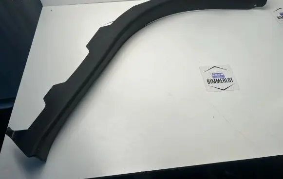 Audi A7 S7 4G Rear sill trim cover 4G8867768A