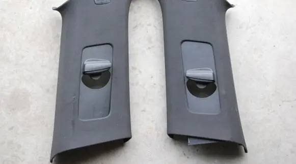 Porsche Cayenne (9PA) (B) pillar trim (top) 7L5867239
