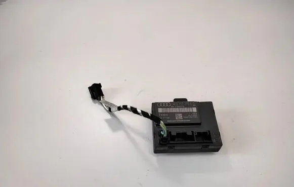 Audi A6 S6 C6 4F Door control unit/module 4F0959795E 4F0910795E 0033TFK0001