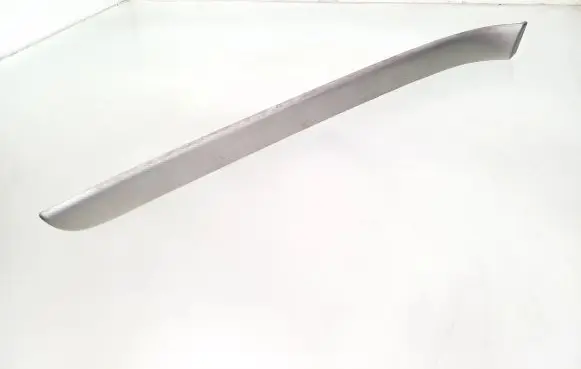 Audi A4 S4 B6 8E 8H Front door trim bar 8E0867409