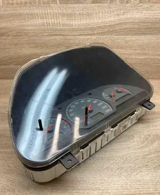 Volvo S40, V40 Speedometer (instrument cluster) 30889706D 01W09D5