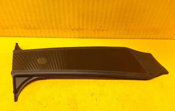 Tesla Model Y Pillar (middle) 150688500H