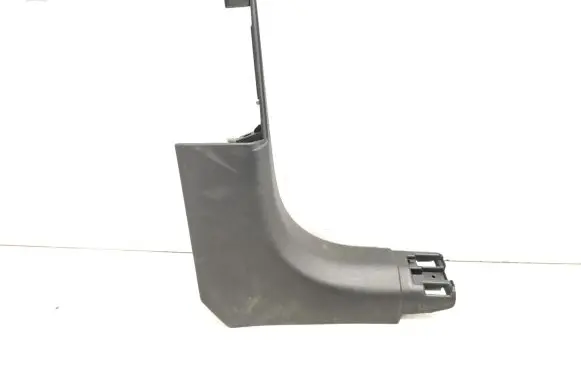 Foot area side trim