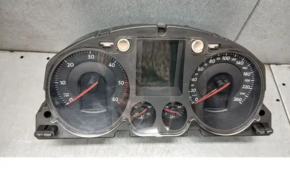 Volkswagen PASSAT B6 Speedometer (instrument cluster) A2C53194181