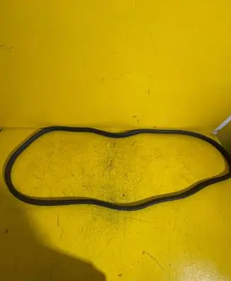 BMW 1 E82 E88 Trunk rubber seal (body) 