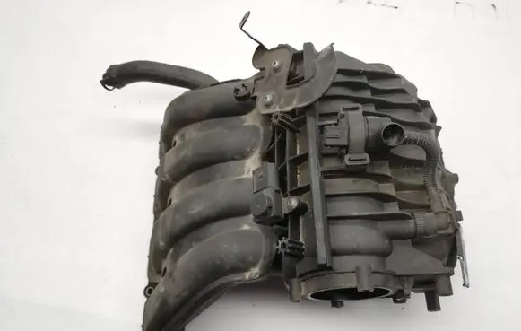 BMW 3 E92 E93 Intake manifold 7558613