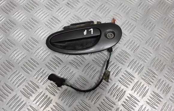 Chrysler 300M Front door exterior handle