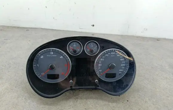 Audi A3 S3 8P Speedometer (instrument cluster) 8P0920932G