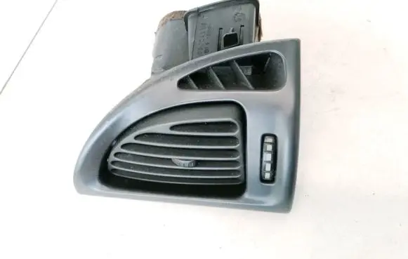 Citroen C5 Dash center air vent grill 99024210F