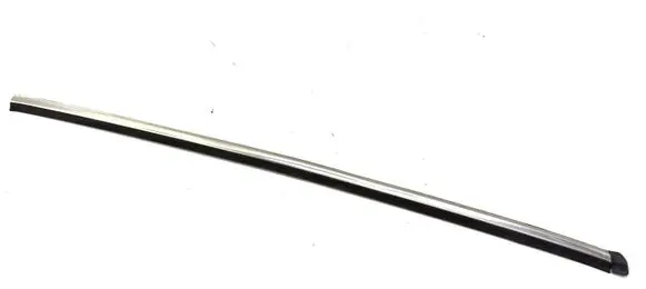 Volvo 760 Windshield trim