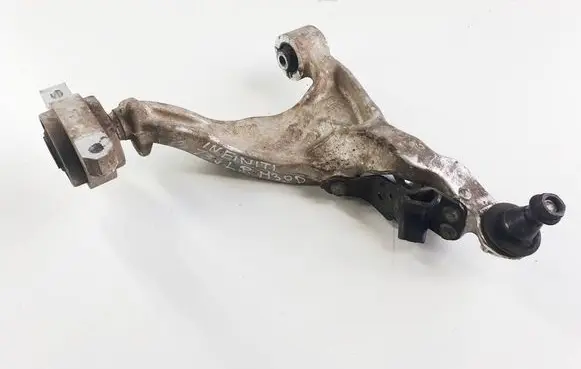 Infiniti M Y51 Front lower control arm/wishbone