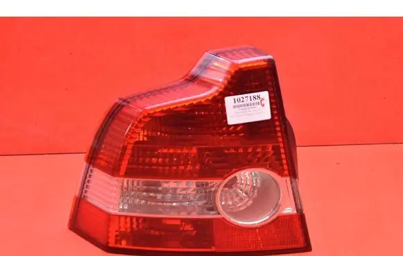 Volvo S40 Rear/tail lights 30678737